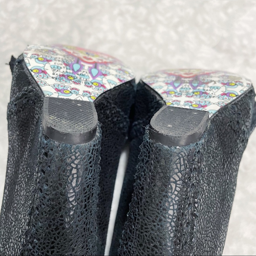 Irregular Choice Wedges I’m From The Future 6.5 Black Crackle Leather Kiltie - Picture 14 of 14